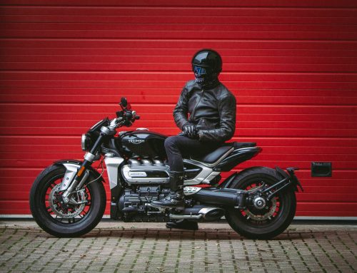 Lost in space – Triumph Rocket 3 R road tested