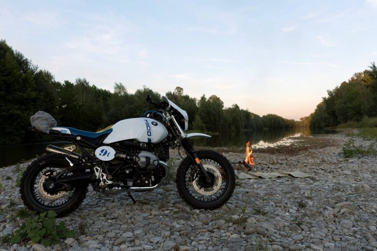 BMW-R-NineT-Legend-GS9