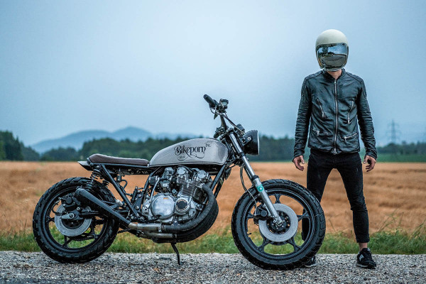 Suzuki GS550 by Bikeporn 9